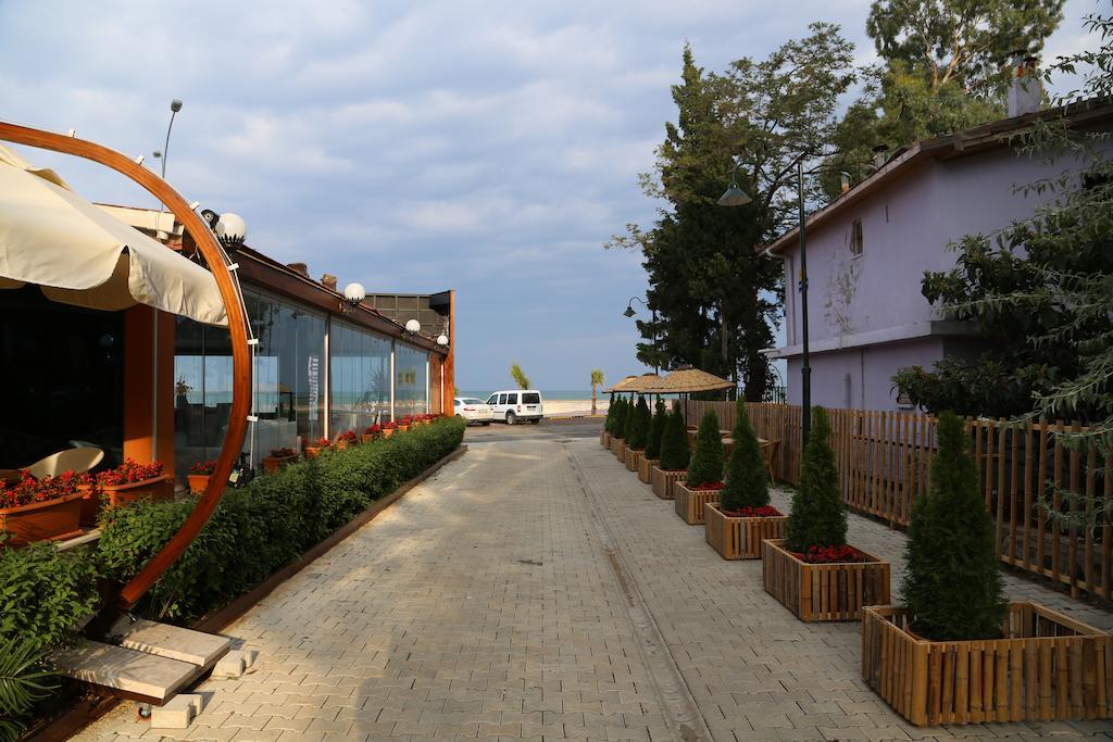 Tuana Hotel Atakum Buitenkant foto